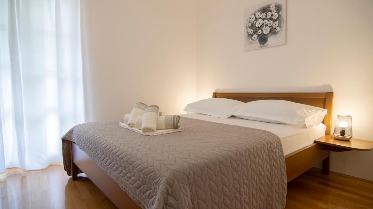 Mozart Apartments Baška Voda Eksteriør bilde